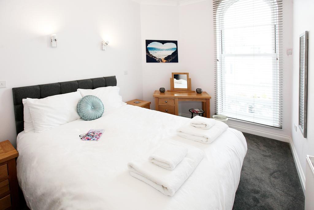 Austens Apartments Торкі Екстер'єр фото