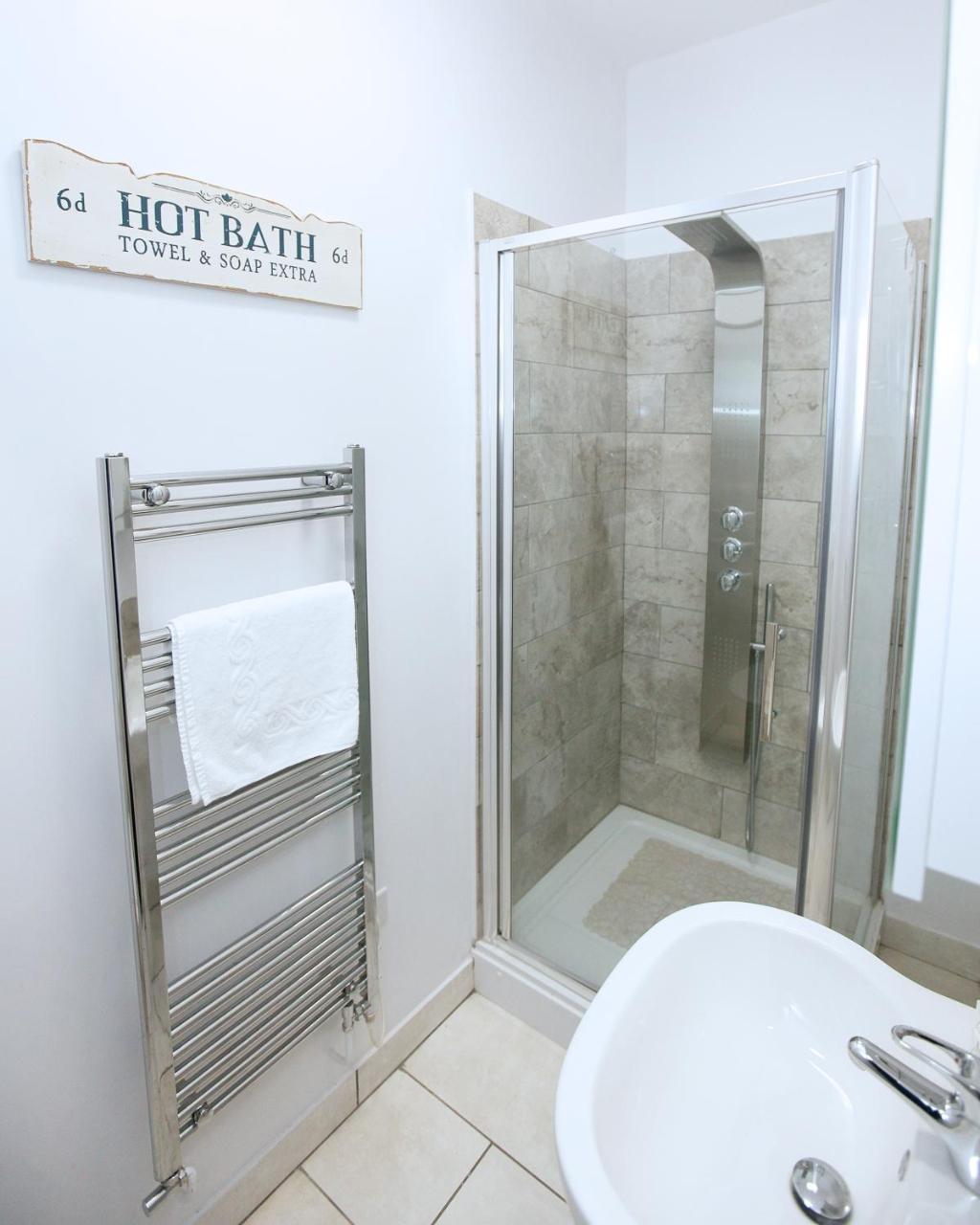 Austens Apartments Торкі Екстер'єр фото