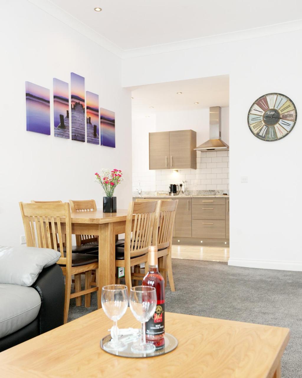 Austens Apartments Торкі Екстер'єр фото