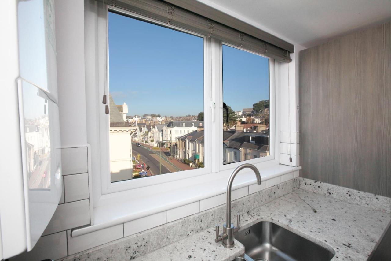 Austens Apartments Торкі Екстер'єр фото